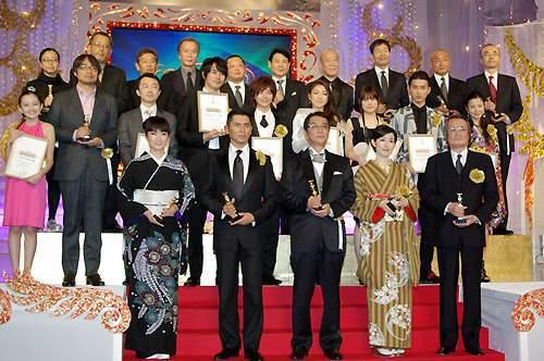 娱乐圈内人爆料直播,直播行业幕后真相大揭秘  第3张